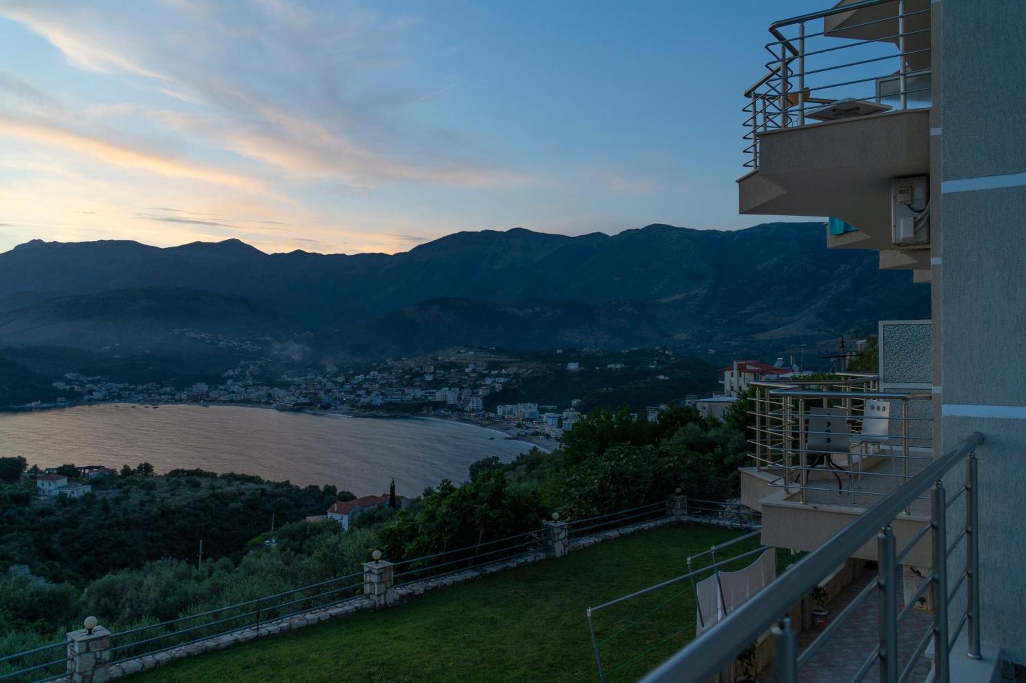 Sunset Serenity Himarë Exterior foto